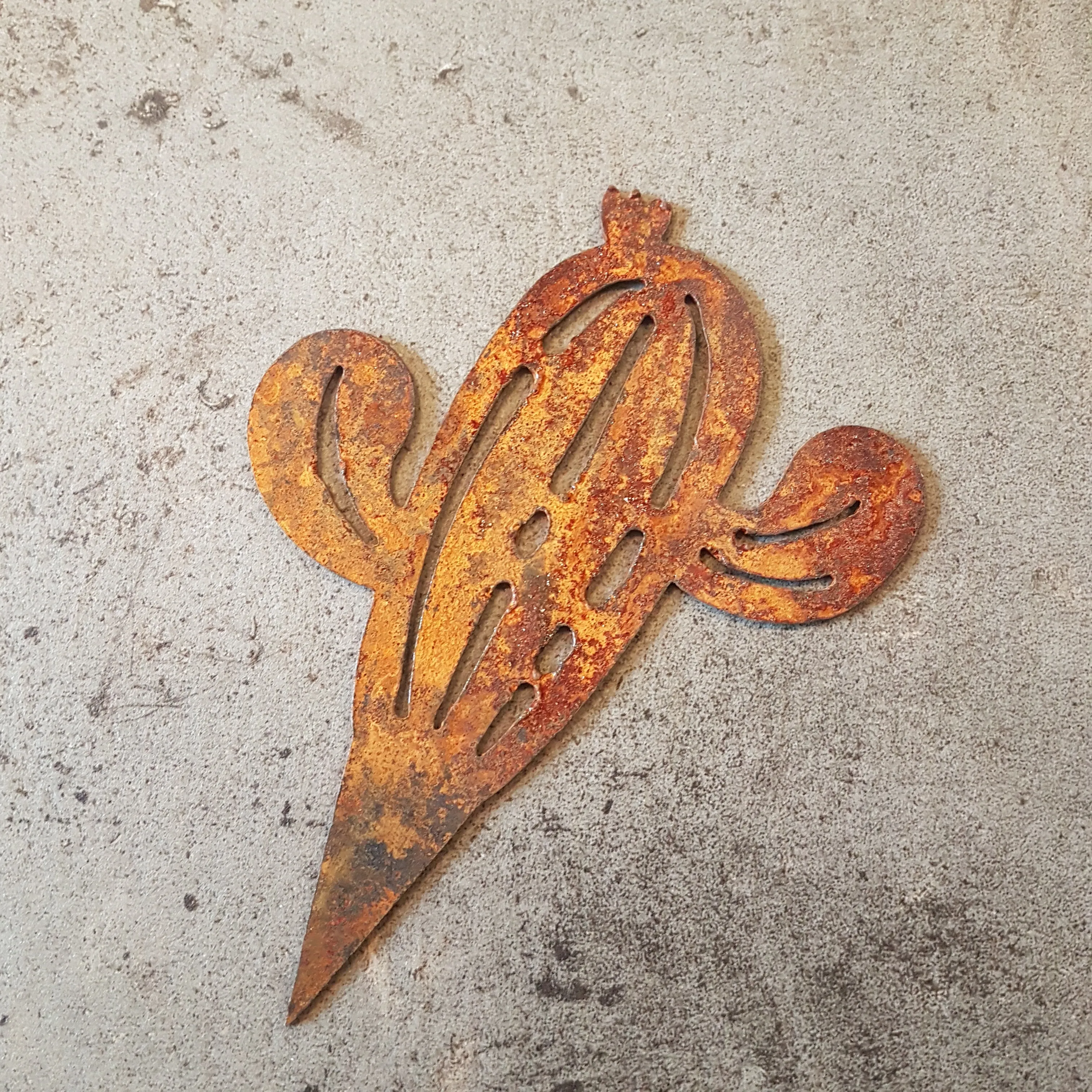 Cactus garden stake corten cut out